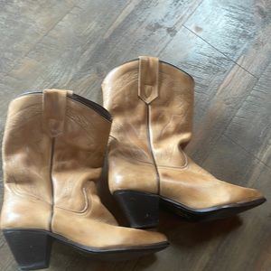 Oak Tree Farms Tan Leather cowgirl boots size 7